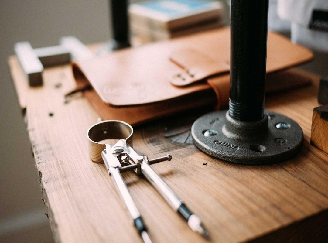 The Professional Partnership: A Transatlantic Commentary Team